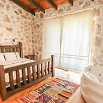 Likya House - Deniz Ve Doga Manzarali, Havuzlu Villa Patara