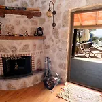 Likya House - Deniz Ve Doga Manzarali, Havuzlu