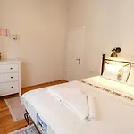 Likya House - Deniz Ve Doga Manzarali, Havuzlu *