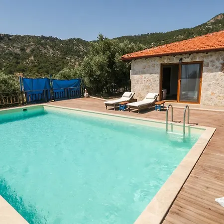 Likya House - Deniz Ve Doga Manzarali, Havuzlu *