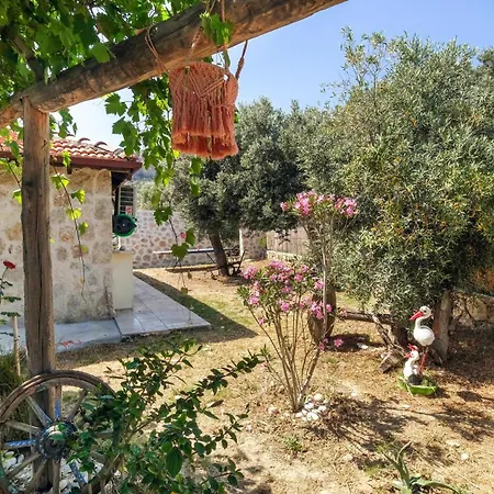 Likya House - Deniz Ve Doga Manzarali, Havuzlu * Patara